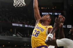 开云体育入口-热火险胜篮网，浓眉哥刷新纪录