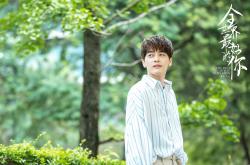 开云体育-双城记，德甲争冠战激烈厮杀与篮网强势拿下步行者