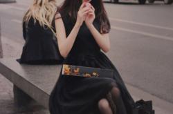 开云sport-滑翔翼撕裂麦迪逊，利拉德轰穿纽约，独行侠以窒息防守粉碎尼克斯