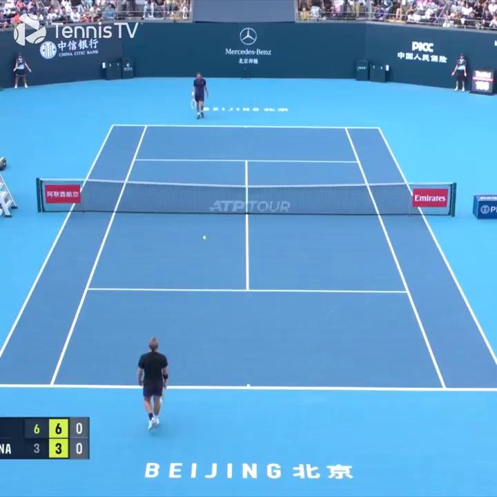 英国网球队逆转西班牙网球队，梅德韦杰夫完成帽子戏法的简单介绍