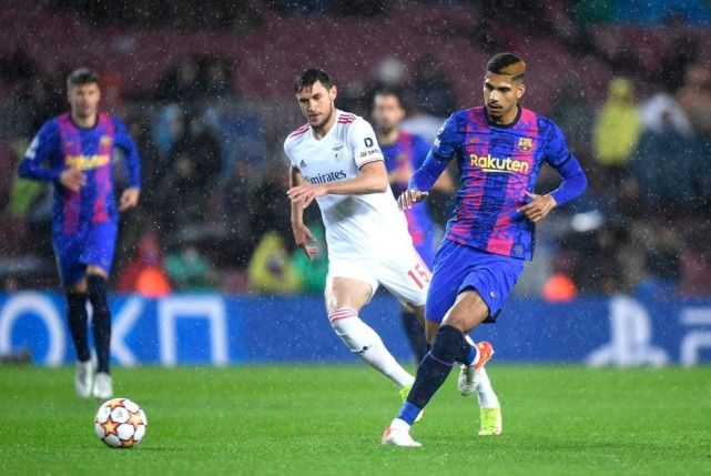 关于丹麦碾压拜仁,阿尔巴送出助攻的信息 关于丹麦碾压拜仁,阿尔巴送出助攻的信息