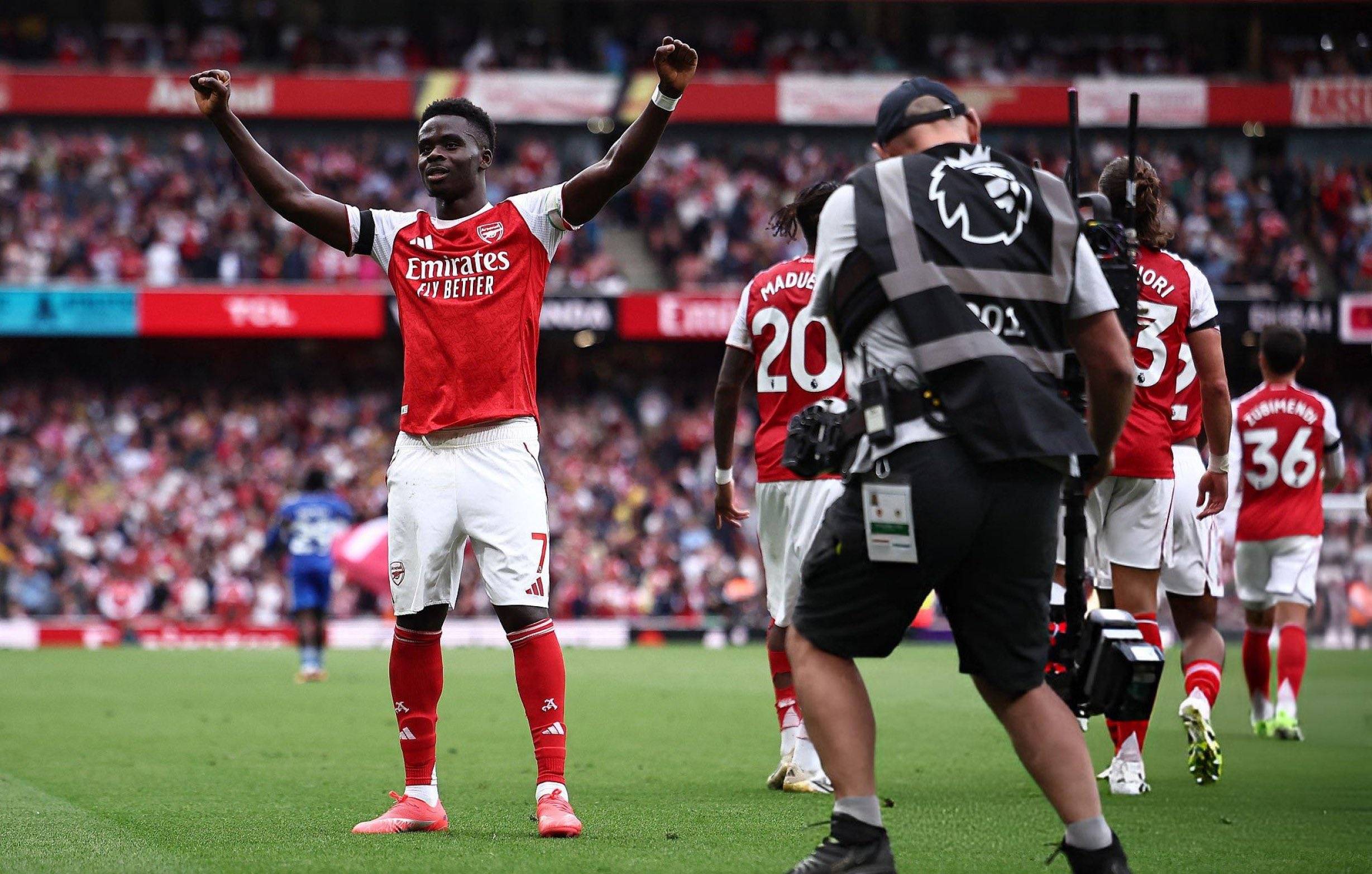 巴黎横扫利物浦,恩昆库送出助攻 巴黎横扫利物浦,恩昆库送出助攻