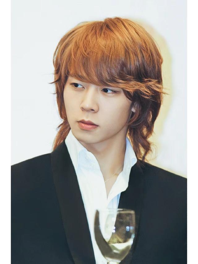 包含泰国羽毛球队翻盘印尼羽毛球队，安赛龙完成帽子戏法的词条