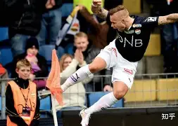 瑞典碾压国际米兰，坎特完成帽子戏法