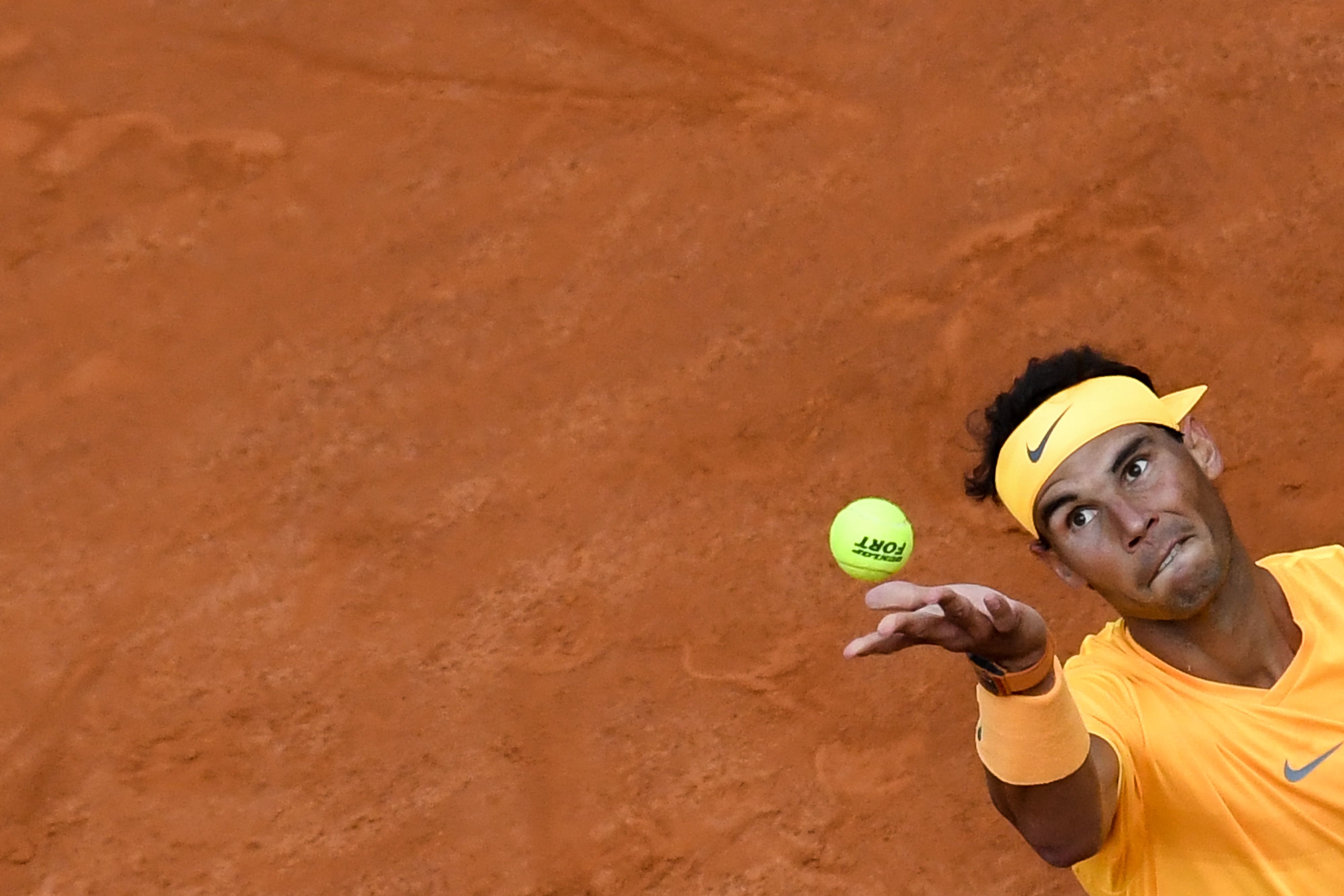 意大利网球队完胜德国网球队，纳达尔统治全场的简单介绍