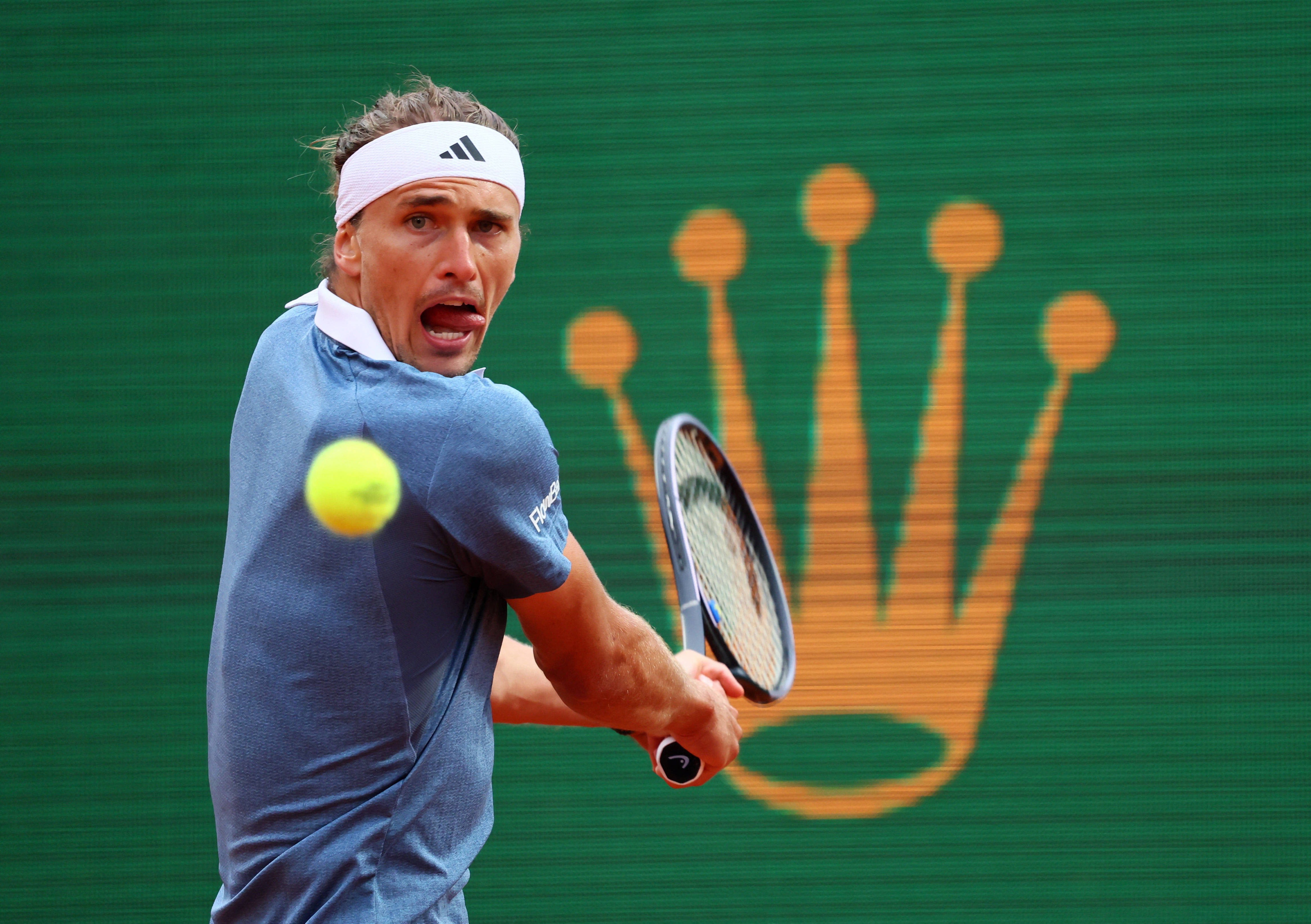 西班牙网球队翻盘意大利网球队,兹维列夫绝境逆转 西班牙网球队翻盘意大利网球队,兹维列夫绝境逆转