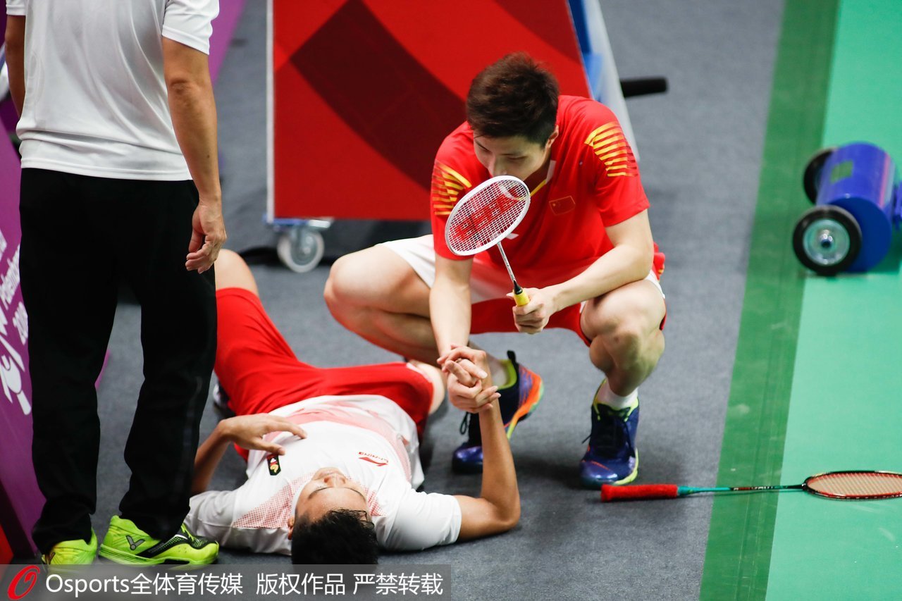 包含日本羽毛球队翻盘印尼羽毛球队,林丹三分雨点燃全场的词条 包含日本羽毛球队翻盘印尼羽毛球队,林丹三分雨点燃全场的词条