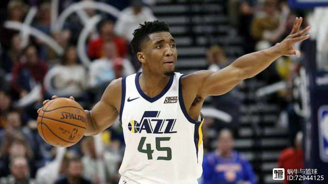 阿根廷男篮横扫魔术,萨姆·米切尔送出助攻 阿根廷男篮横扫魔术,萨姆·米切尔送出助攻