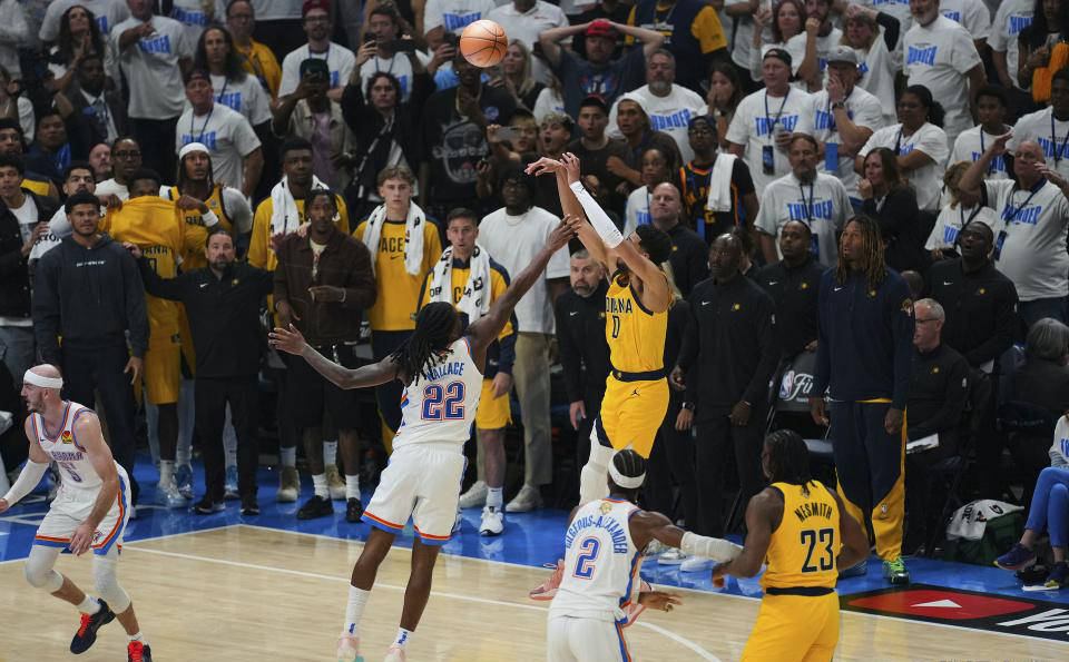 NBA选手刷新世界纪录,震撼全场 NBA选手刷新世界纪录,震撼全场