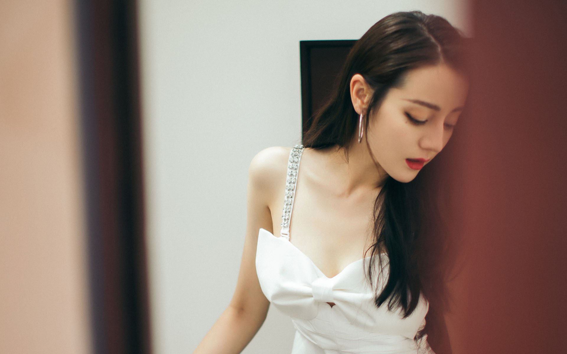 铁索横江与孤胆英雄,公牛战术铁笼如何窒息尼克斯,布克烈火单骑破局