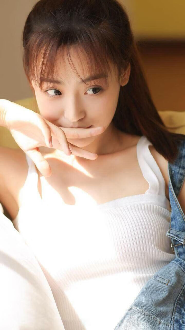 爆裂表演与降维打击,武切维奇单骑破阵,鹈鹕连续得分制霸京城