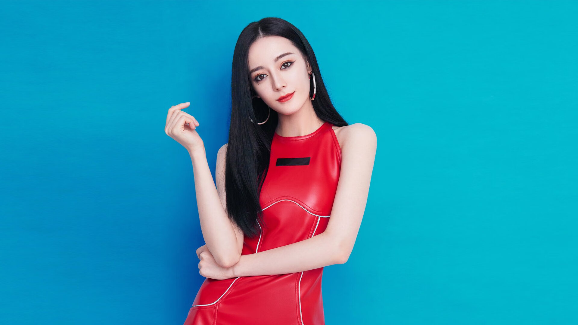 篮球巨人在足球之夜，戈贝尔数据全面爆炸，致敬西甲国家德比